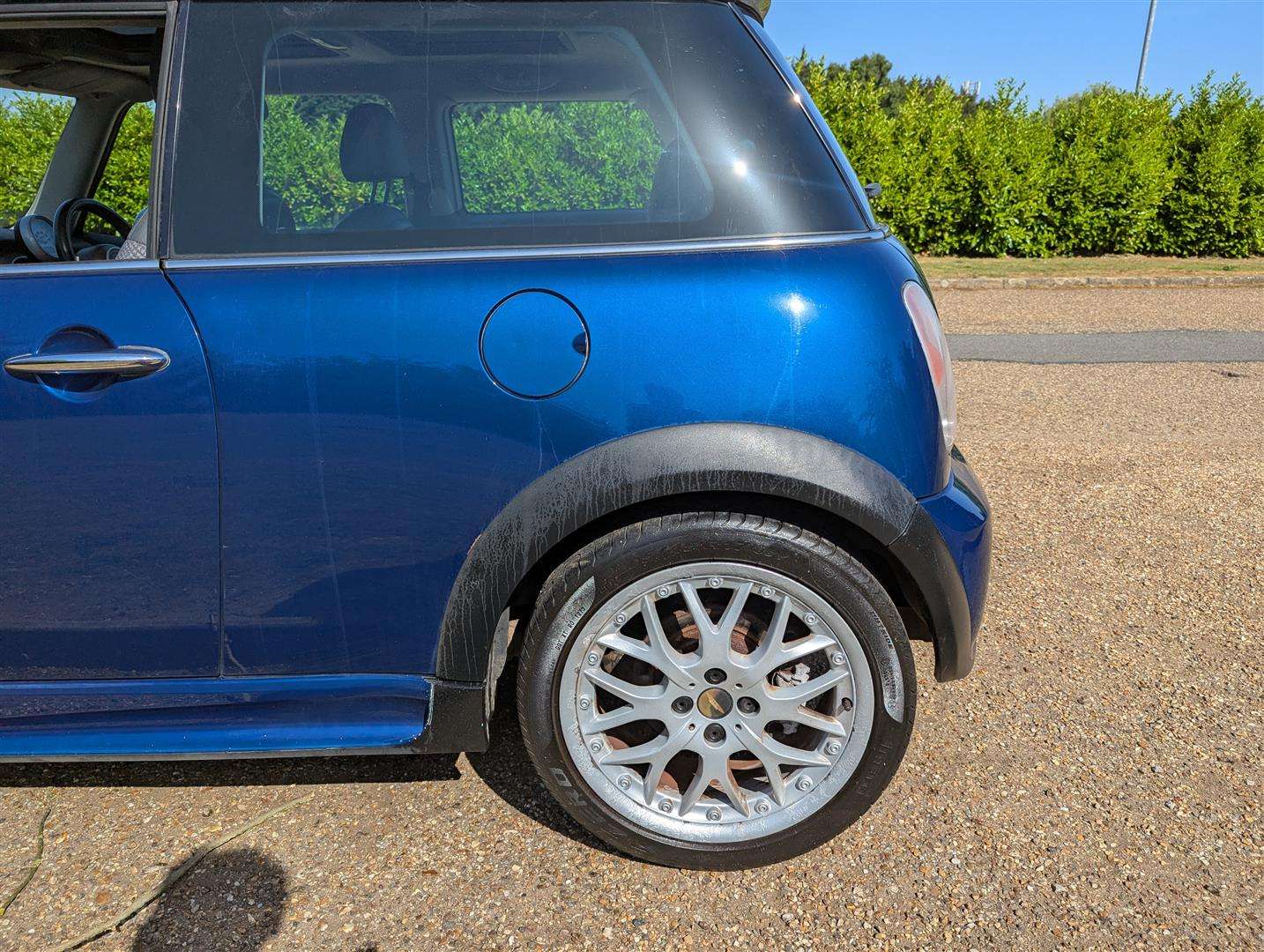 <p>2004 MINI MINI COOPER</p>