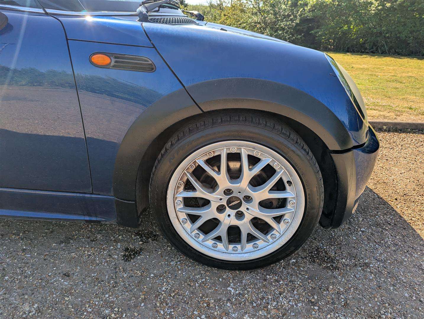 <p>2004 MINI MINI COOPER</p>