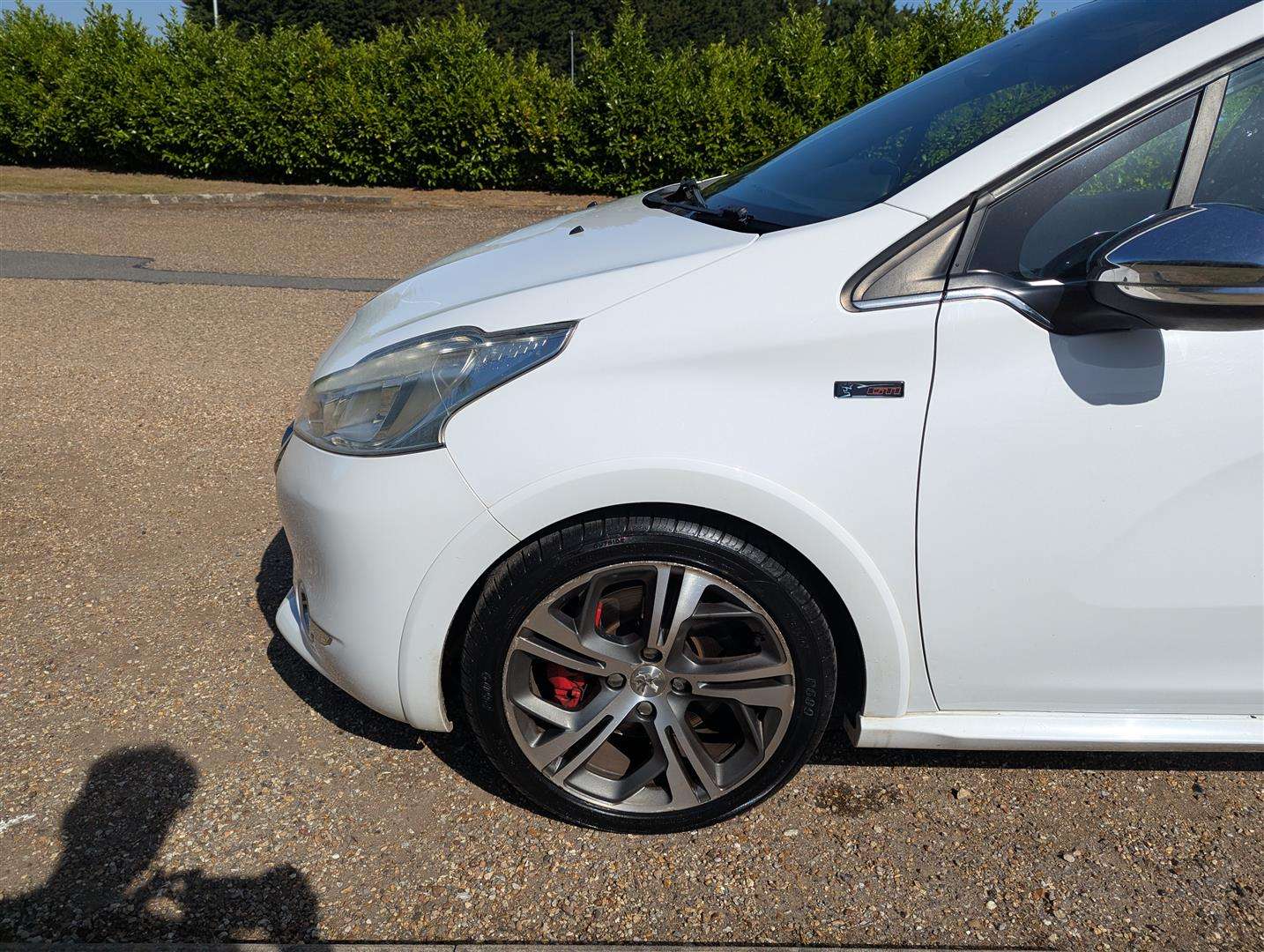 <p>2014 PEUGEOT 208 GTI THP</p>