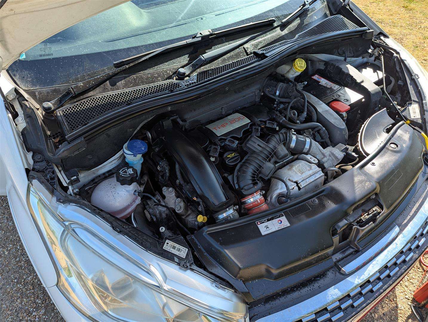<p>2014 PEUGEOT 208 GTI THP</p>