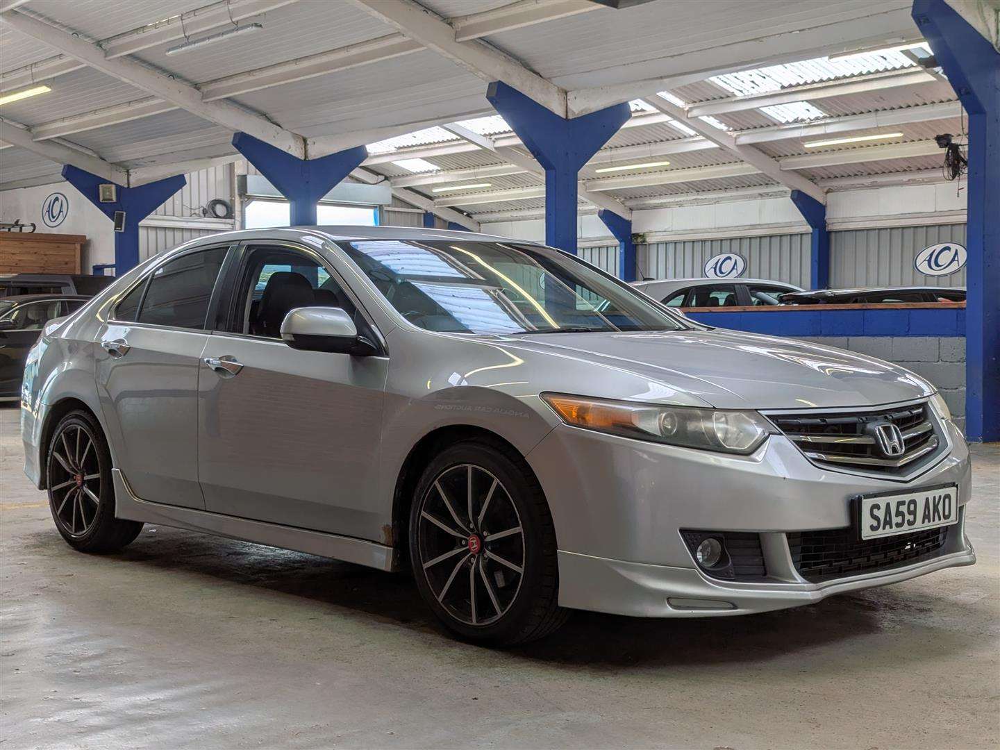 <p>2009 HONDA ACCORD ES GT I-DTEC</p>