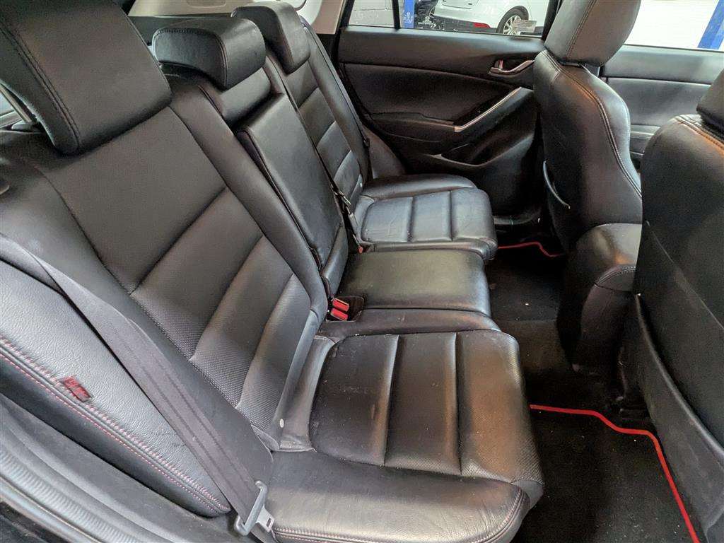 <p>2017 MAZDA CX-5 SPORT NAV D</p>