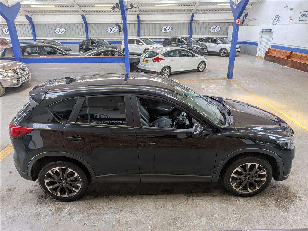 <p>2017 MAZDA CX-5 SPORT NAV D</p>