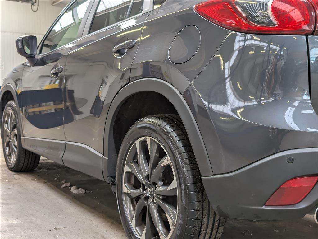 <p>2014 MAZDA CX-5 SE-L D</p>
