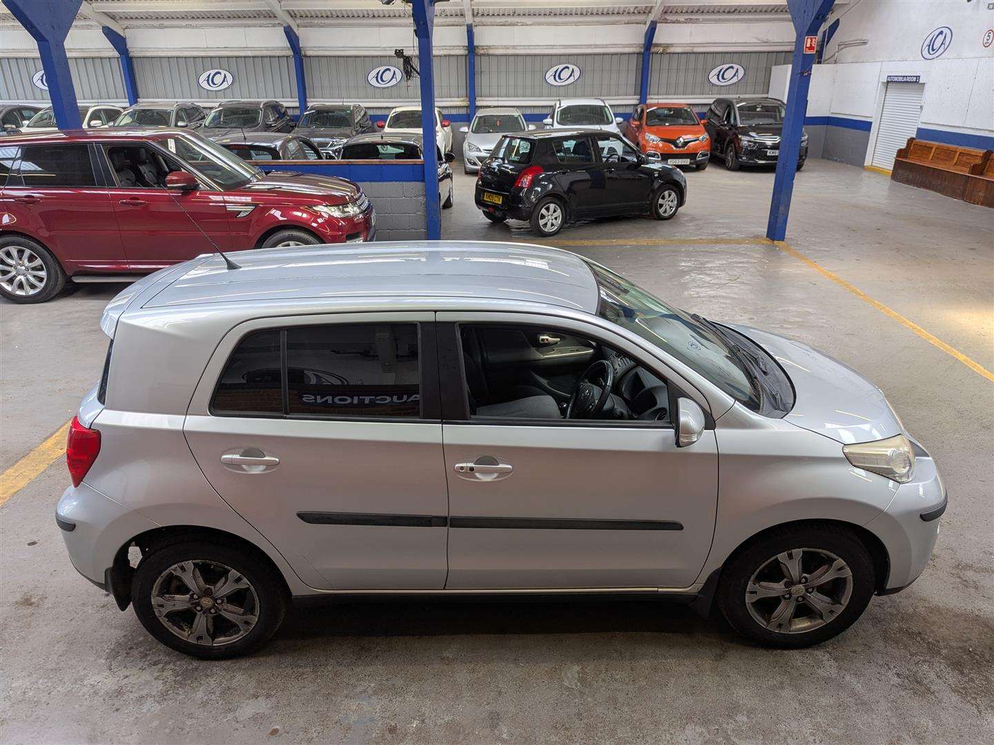 <p>2011 TOYOTA URBAN CRUISER D-4D</p>