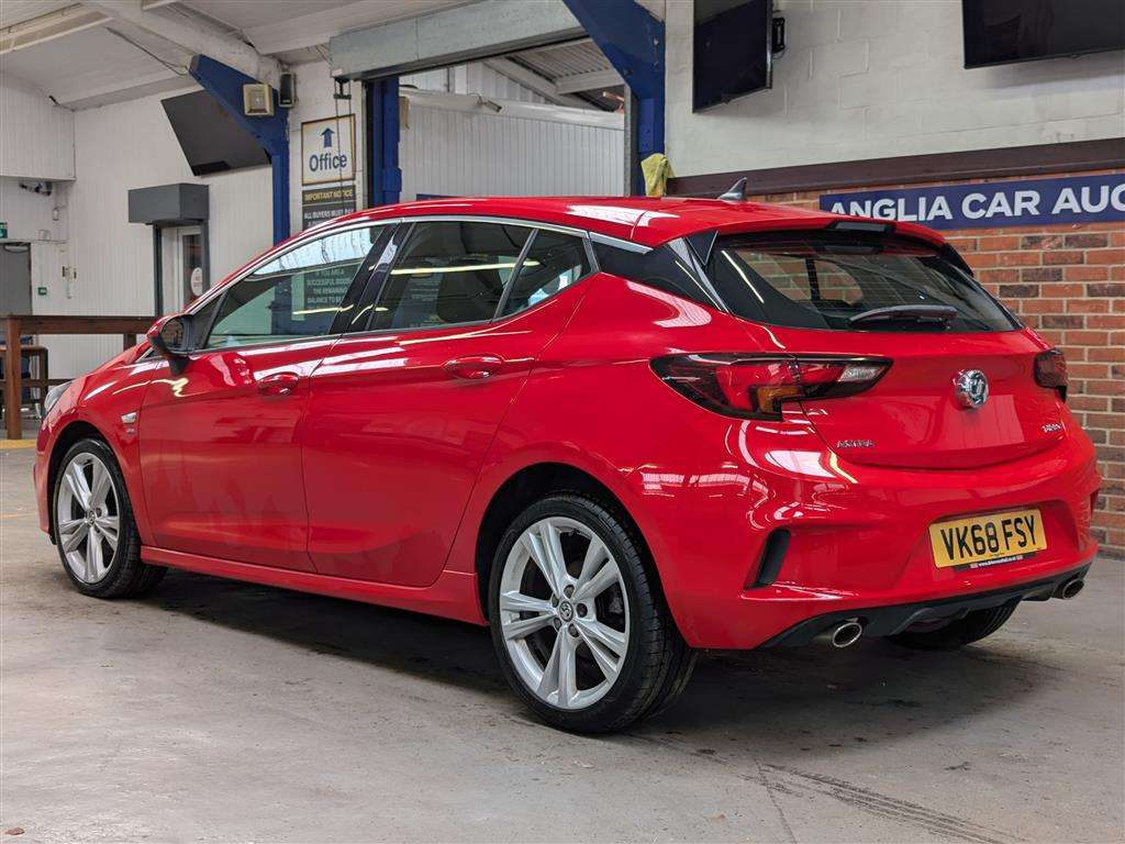 <p>2018 VAUXHALL ASTRA SRI VX-LINE NAV TUR</p>