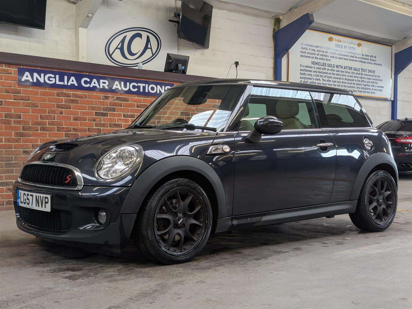 <p>2007 MINI COOPER S AUTO</p>