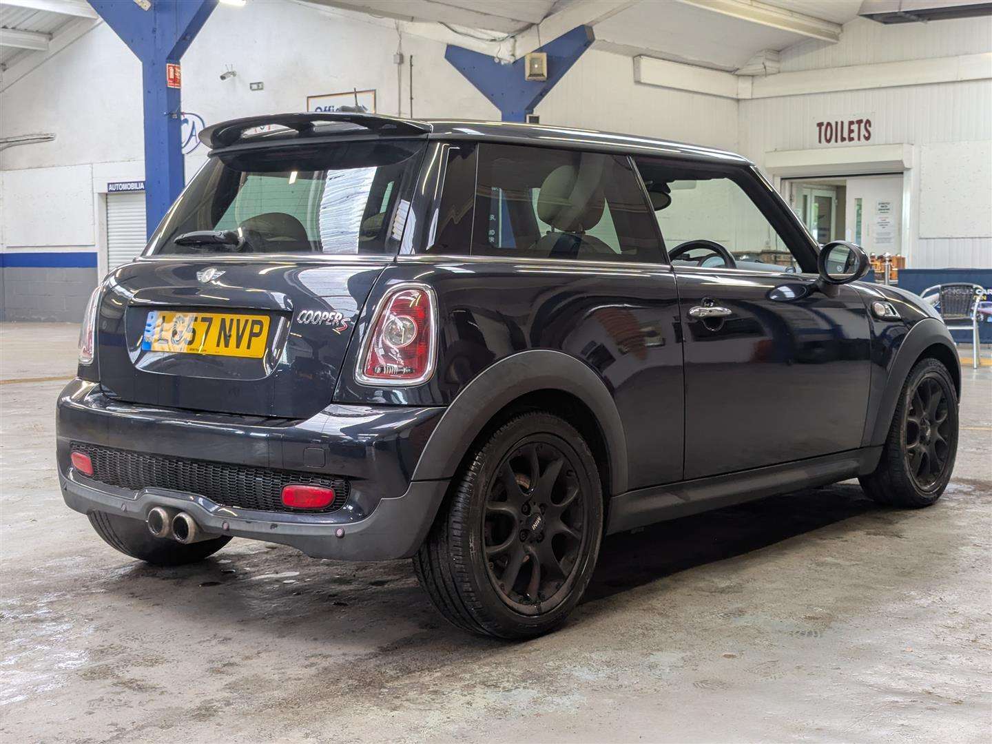 <p>2007 MINI COOPER S AUTO</p>