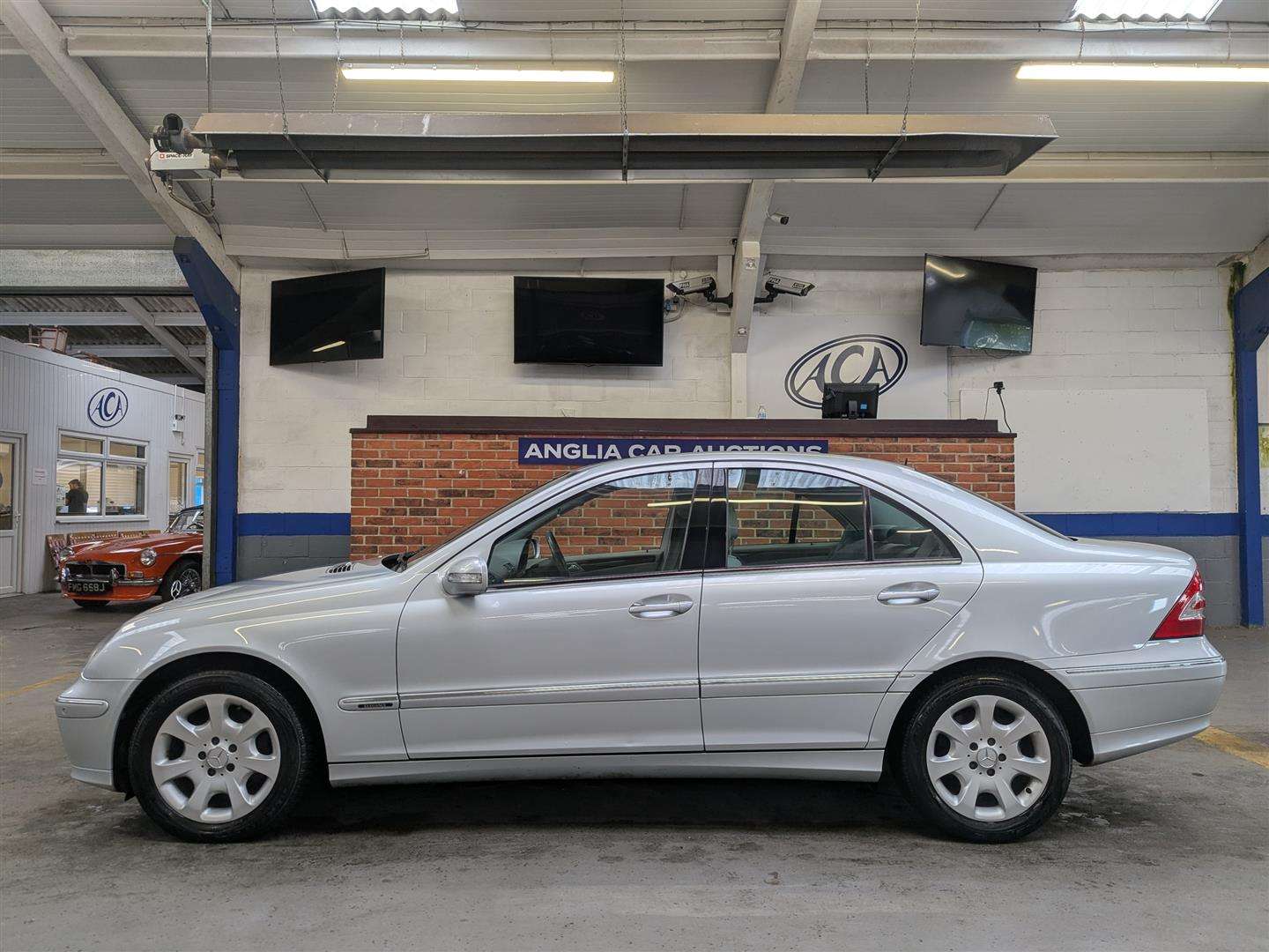 <p>2007 MERCEDES C220 CDI ELEGANCE SE A</p>
