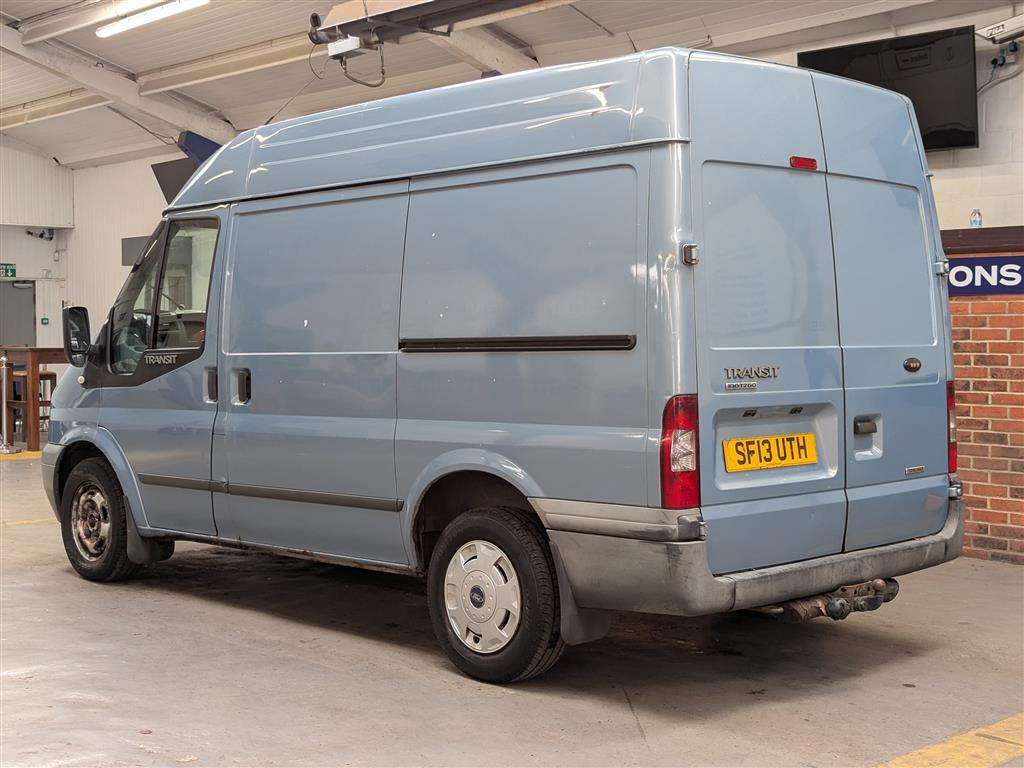 <p>2013 FORD TRANSIT 100 T260 TREND FW</p>