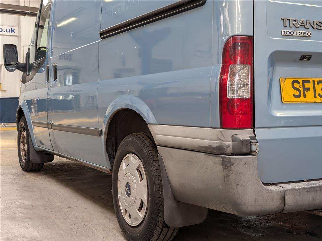 <p>2013 FORD TRANSIT 100 T260 TREND FW</p>