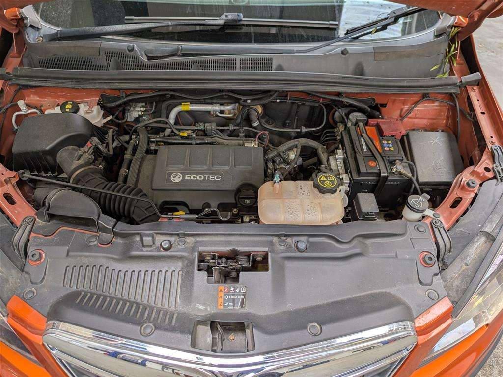 <p>2015 VAUXHALL MOKKA TECH LINE TURBO AUT</p>