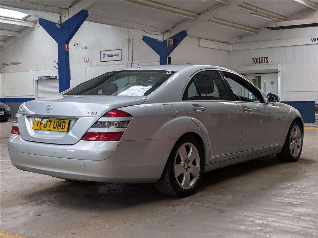 <p>2007 MERCEDES S320 CDI AUTO</p>