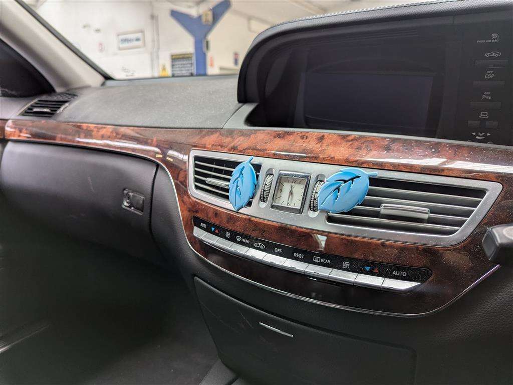 <p>2007 MERCEDES S320 CDI AUTO</p>