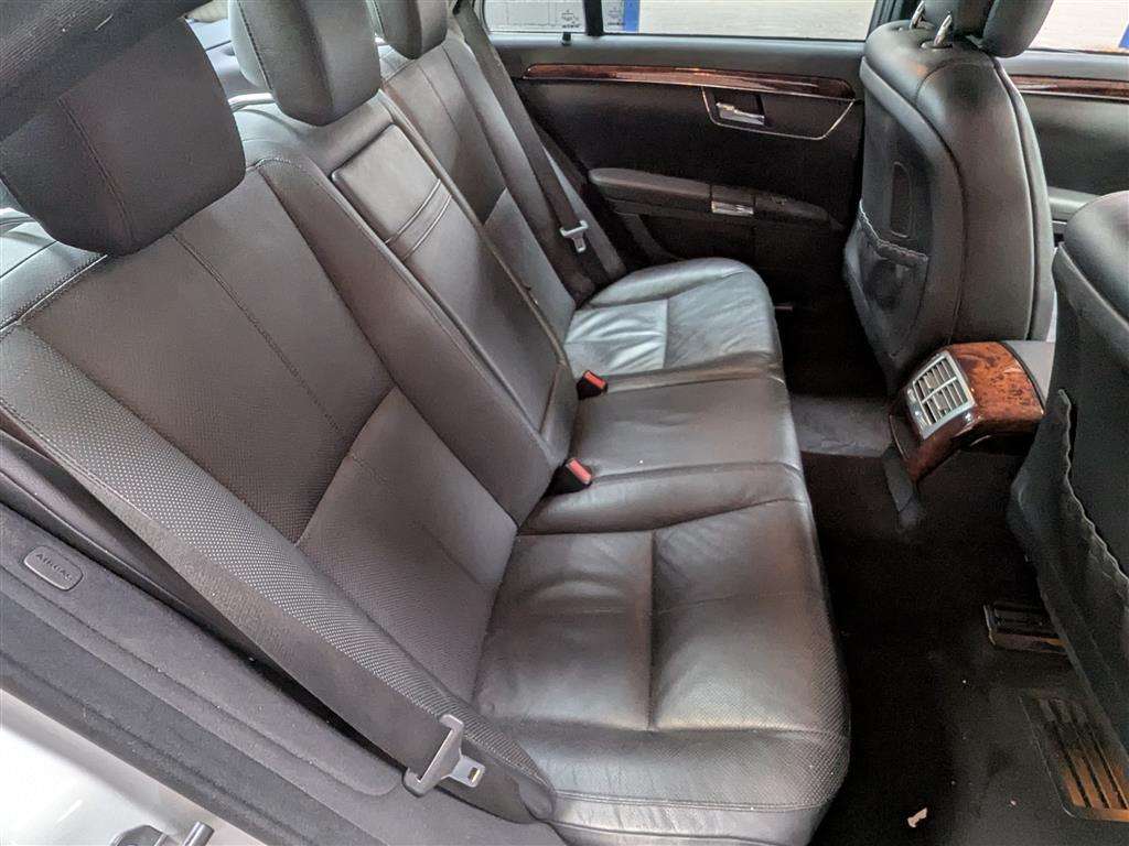 <p>2007 MERCEDES S320 CDI AUTO</p>