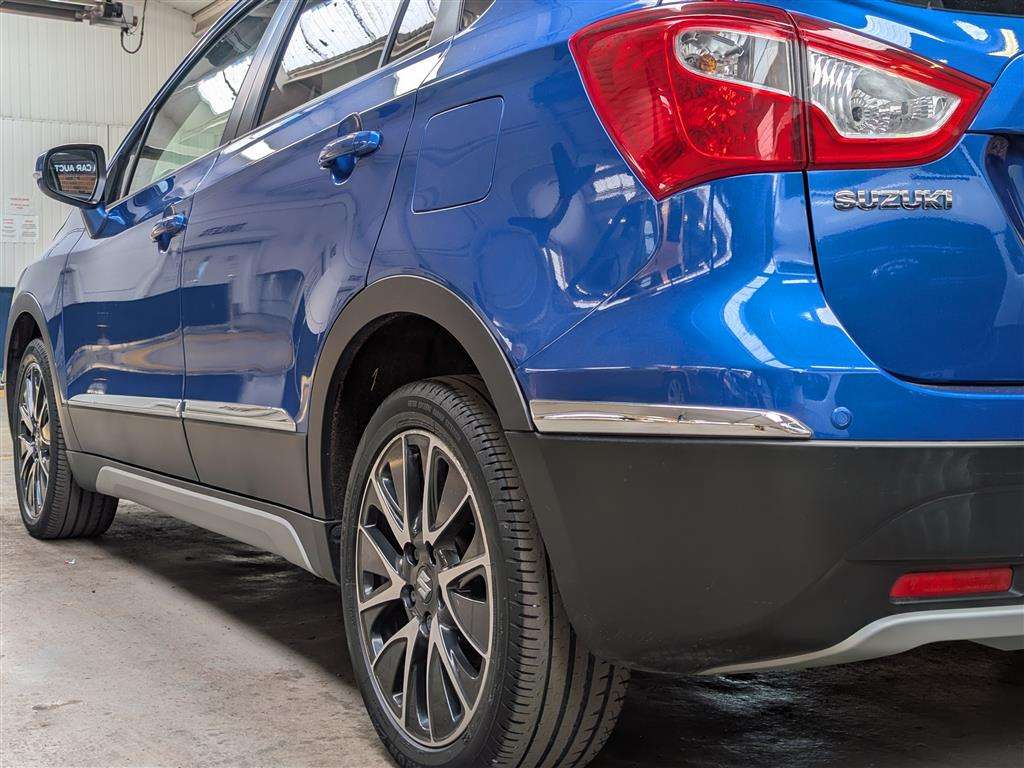 <p>2015 SUZUKI SX4 S-CROSS SZ5 ALLGRIP C</p>
