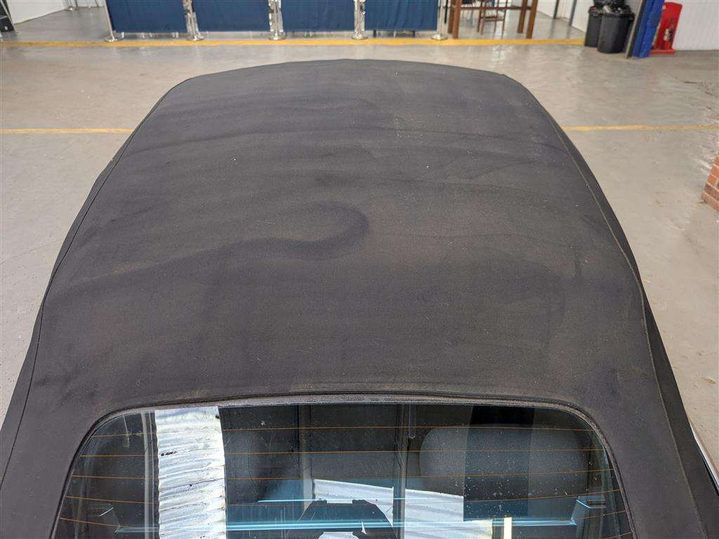 <p>2003 VOLKSWAGEN BEETLE CABRIOLET</p>