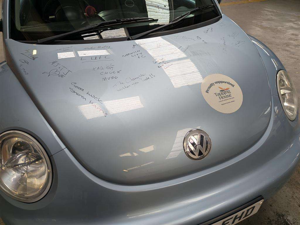<p>2003 VOLKSWAGEN BEETLE CABRIOLET</p>
