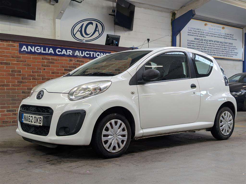 <p>2012 CITROEN C1 VT</p>