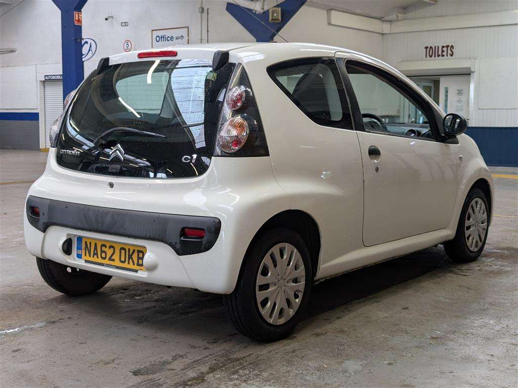 <p>2012 CITROEN C1 VT</p>