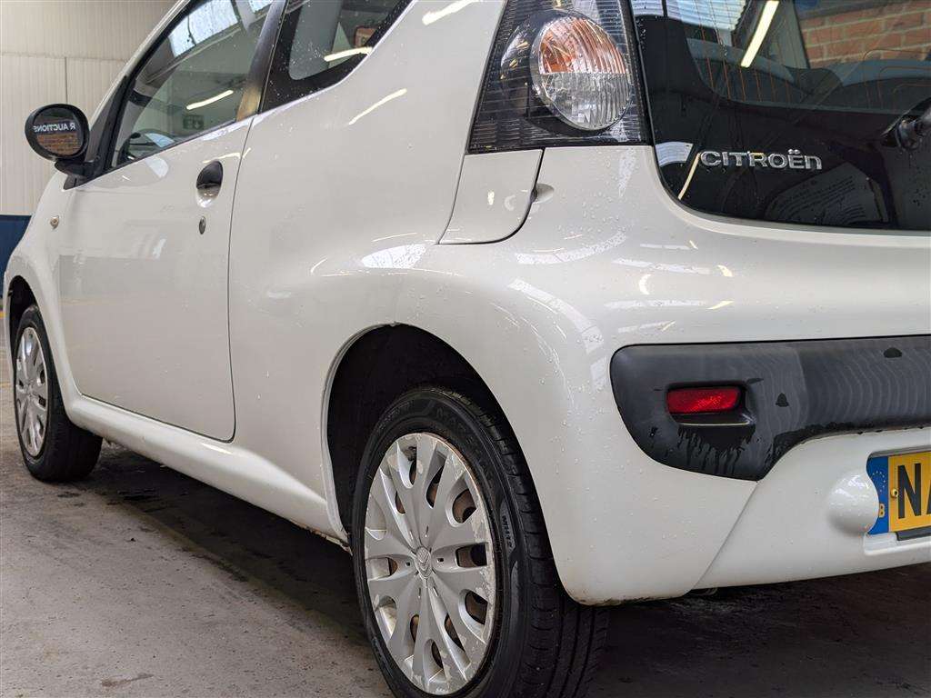 <p>2012 CITROEN C1 VT</p>