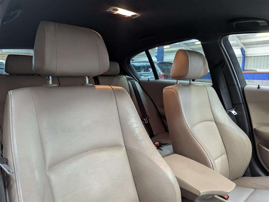 <p>2005 BMW 120D M SPORT</p>