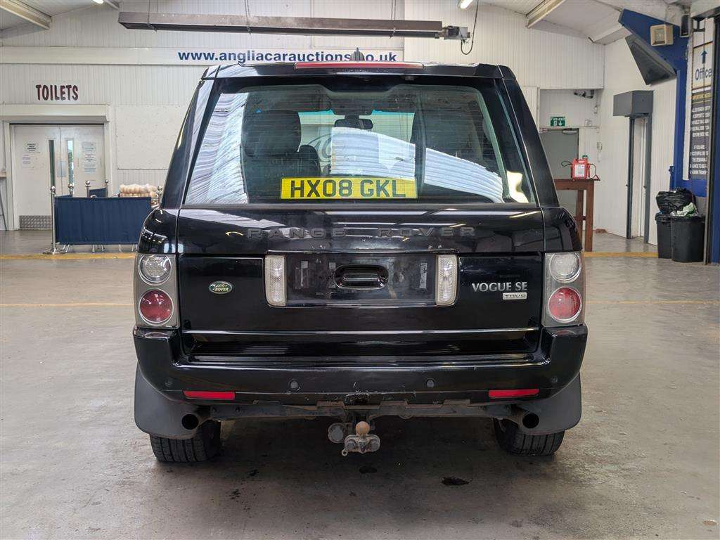 <p>2008 LAND ROVER RANGE ROVER VOGUE SE A</p>