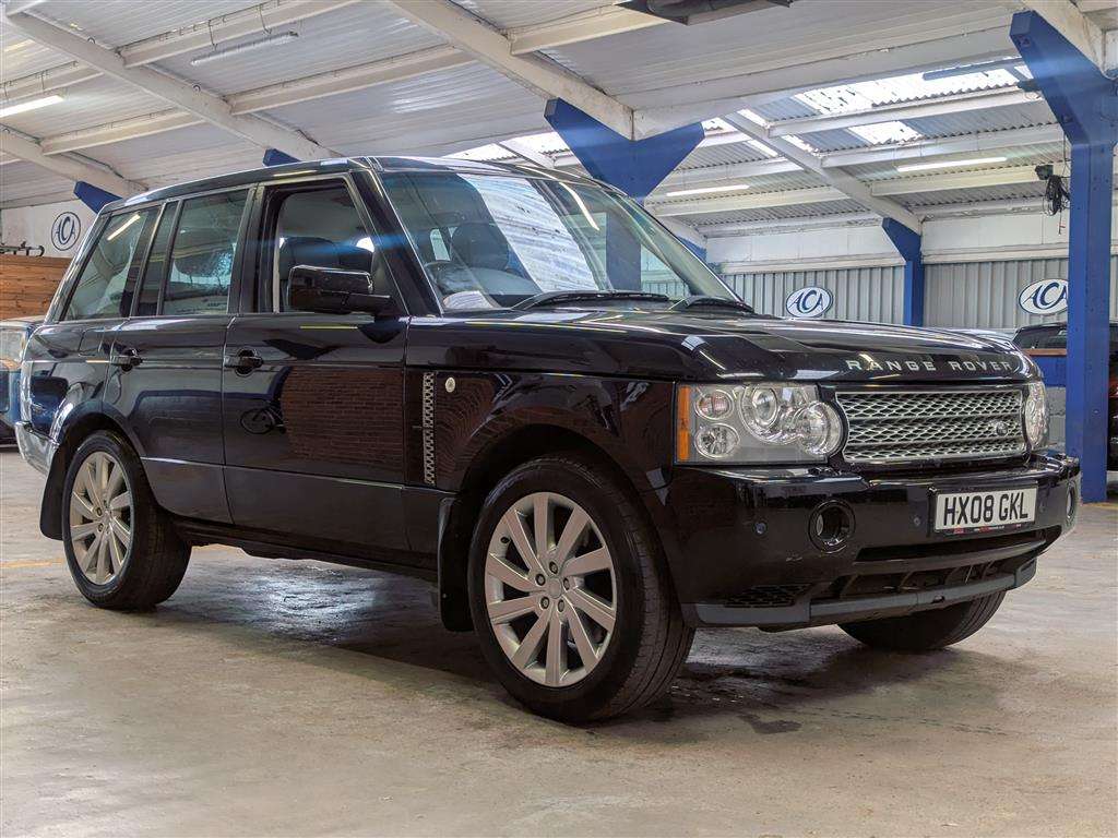 <p>2008 LAND ROVER RANGE ROVER VOGUE SE A</p>