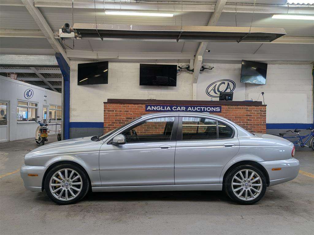 <p>2008 JAGUAR X-TYPE S AUTO</p>