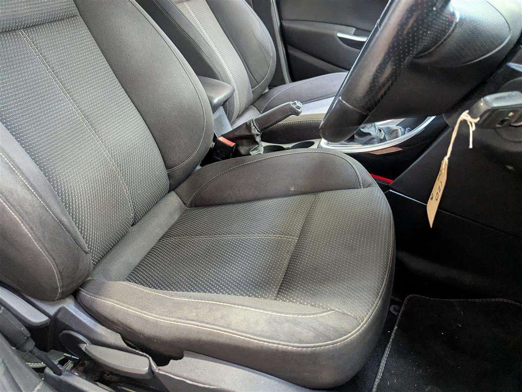 <p>2014 VAUXHALL ASTRA SRI</p>