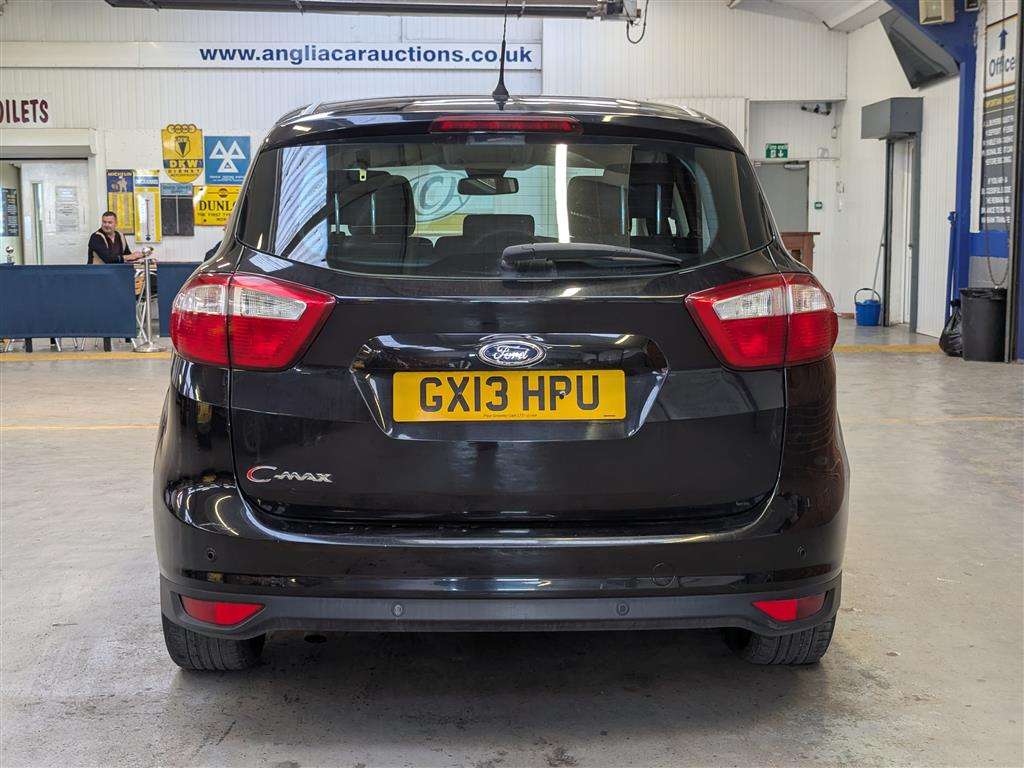 <p>2013 FORD C-MAX TITANIUM TDCI</p>