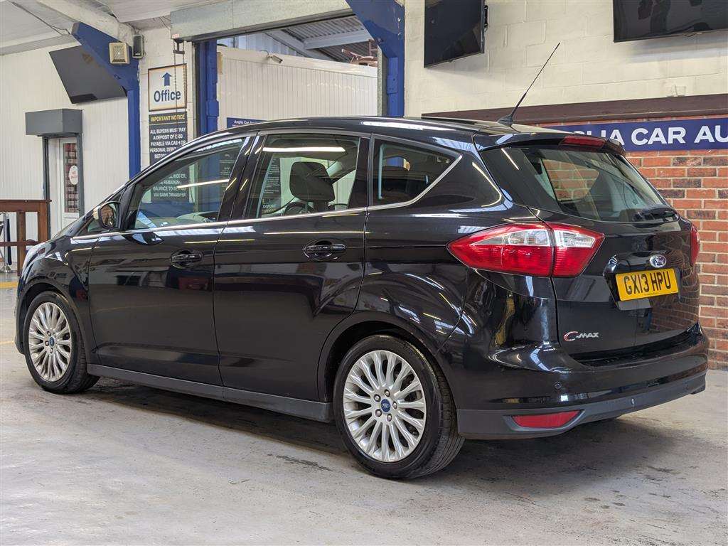 <p>2013 FORD C-MAX TITANIUM TDCI</p>