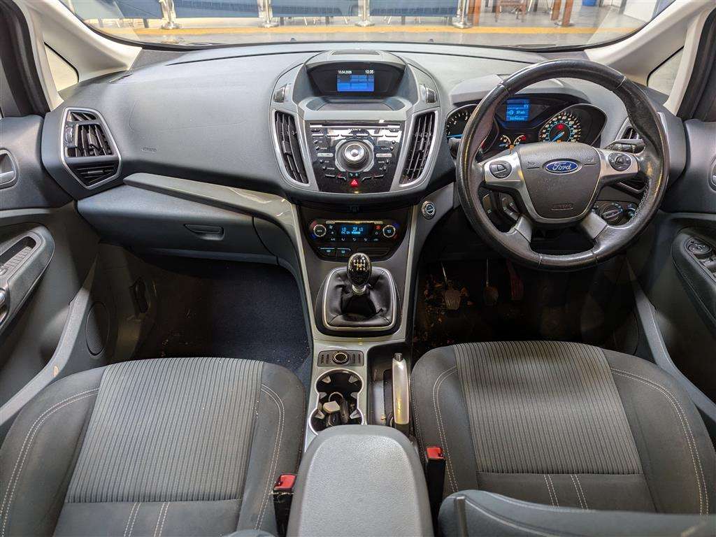 <p>2013 FORD C-MAX TITANIUM TDCI</p>