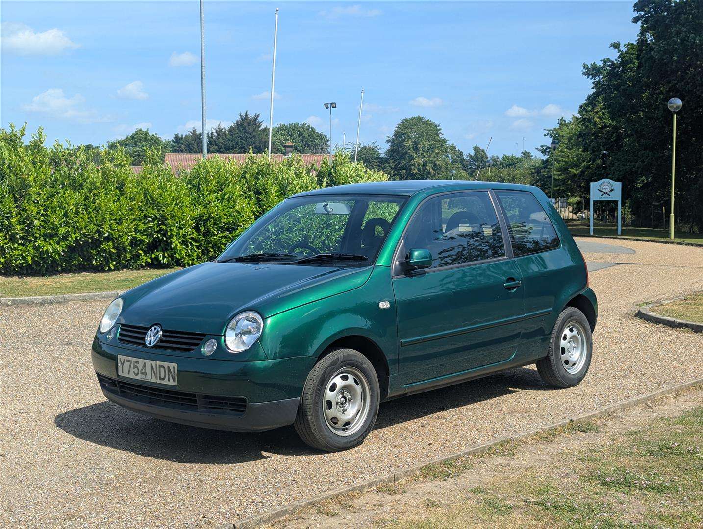 <p>2001 VOLKSWAGEN LUPO S AUTO</p>