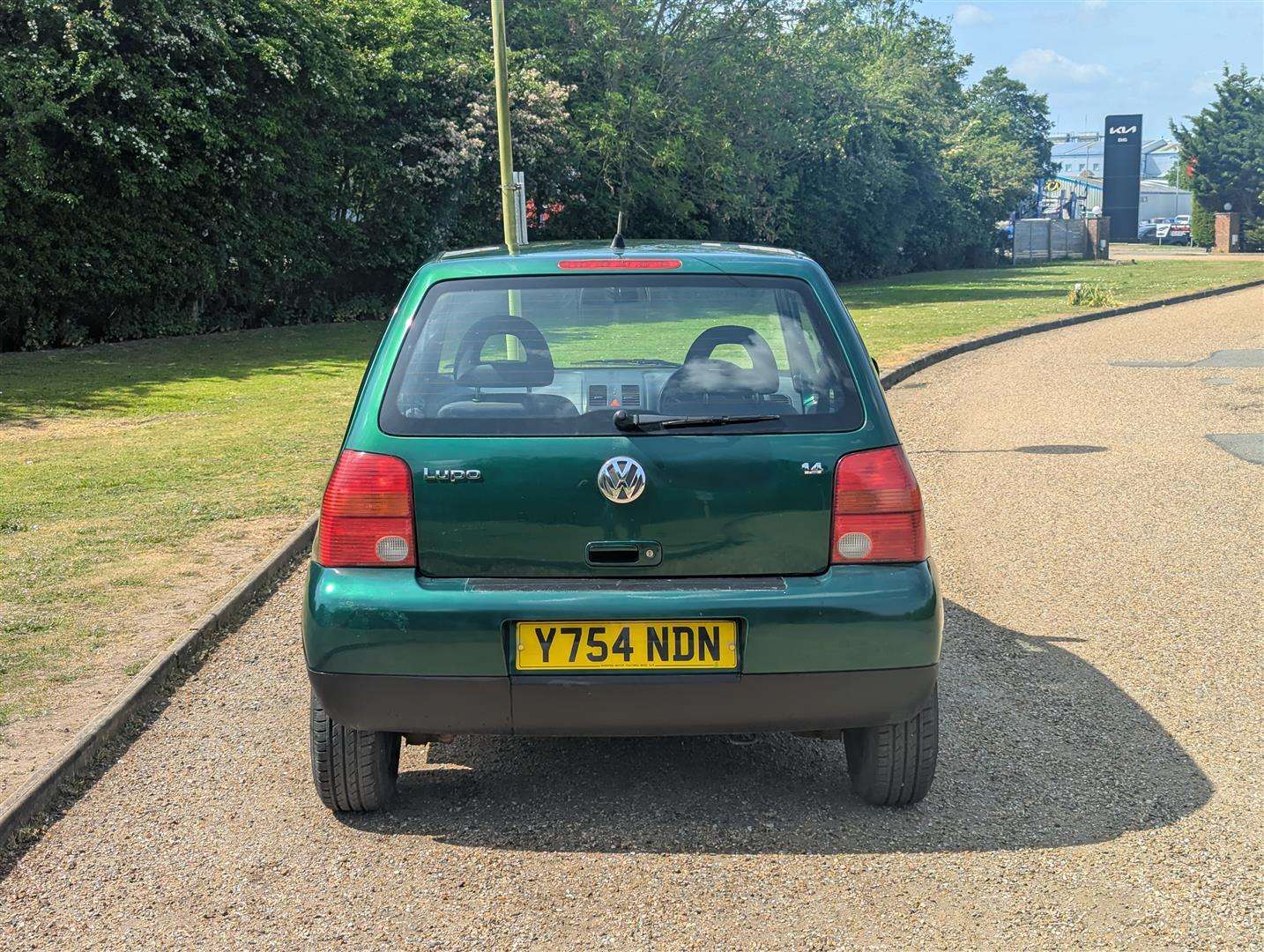 <p>2001 VOLKSWAGEN LUPO S AUTO</p>