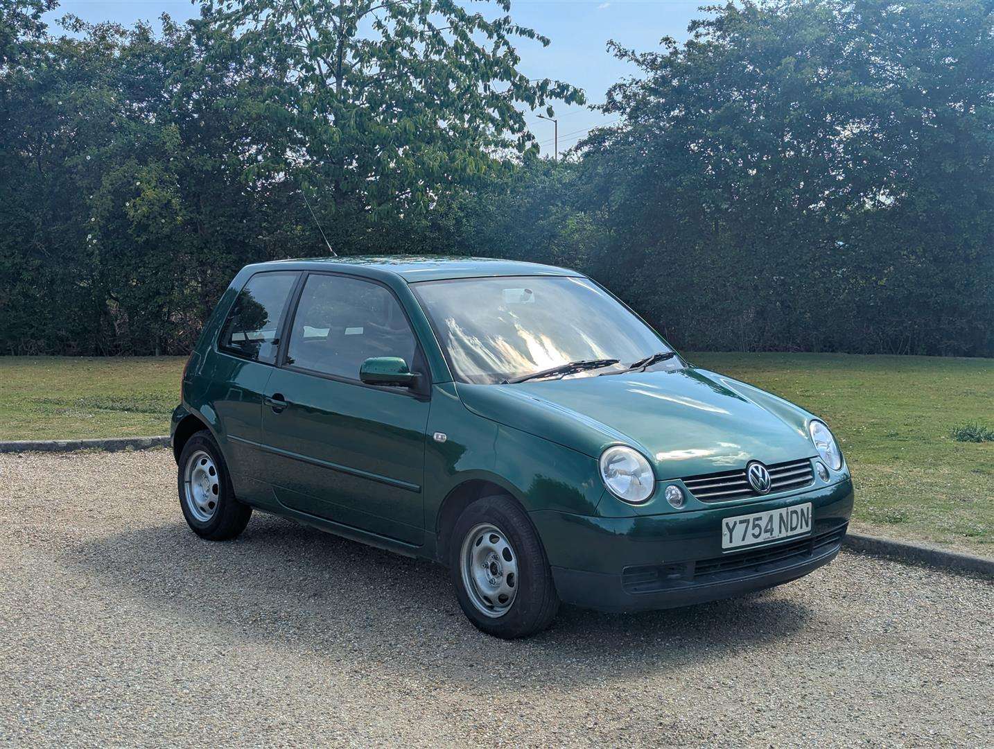 <p>2001 VOLKSWAGEN LUPO S AUTO</p>