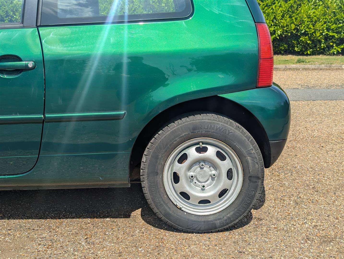 <p>2001 VOLKSWAGEN LUPO S AUTO</p>