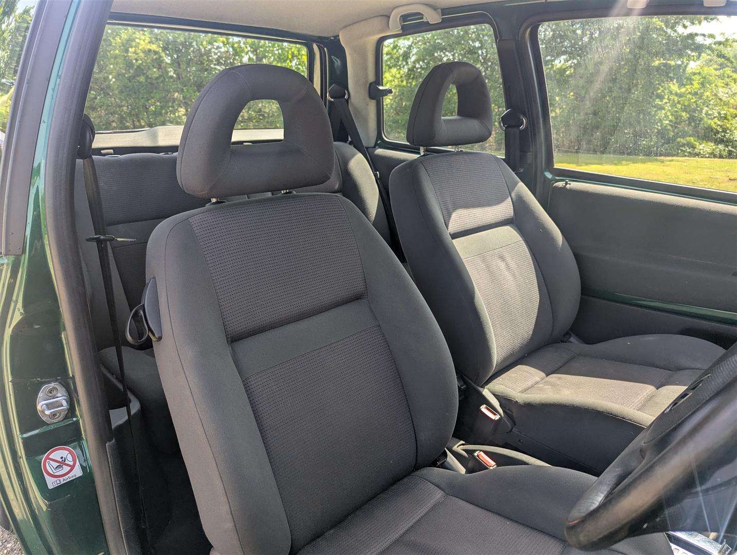<p>2001 VOLKSWAGEN LUPO S AUTO</p>