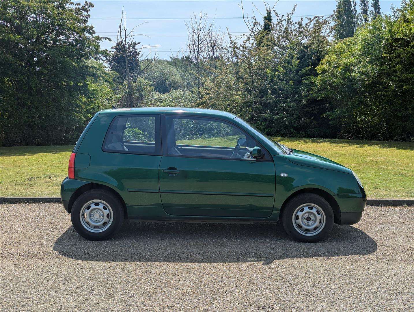 <p>2001 VOLKSWAGEN LUPO S AUTO</p>