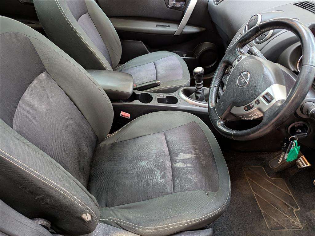 <p>2012 NISSAN QASHQAI N-TEC + DCI **SOLD</p>