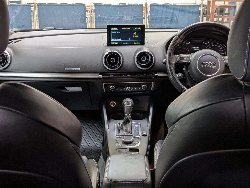 <p>2014 AUDI A3 S LINE TDI QUATTRO S-A</p>