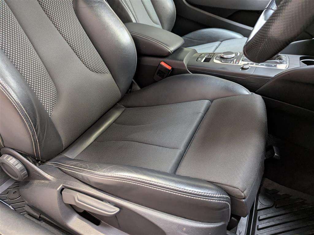 <p>2014 AUDI A3 S LINE TDI QUATTRO S-A</p>