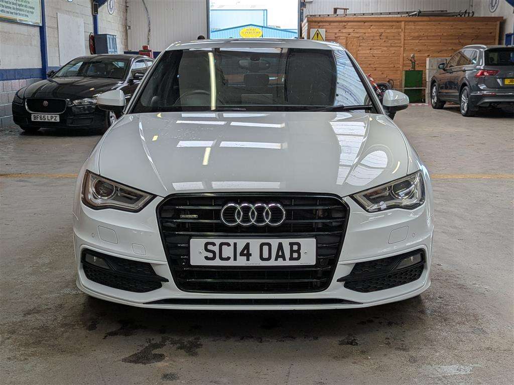 <p>2014 AUDI A3 S LINE TDI QUATTRO S-A</p>