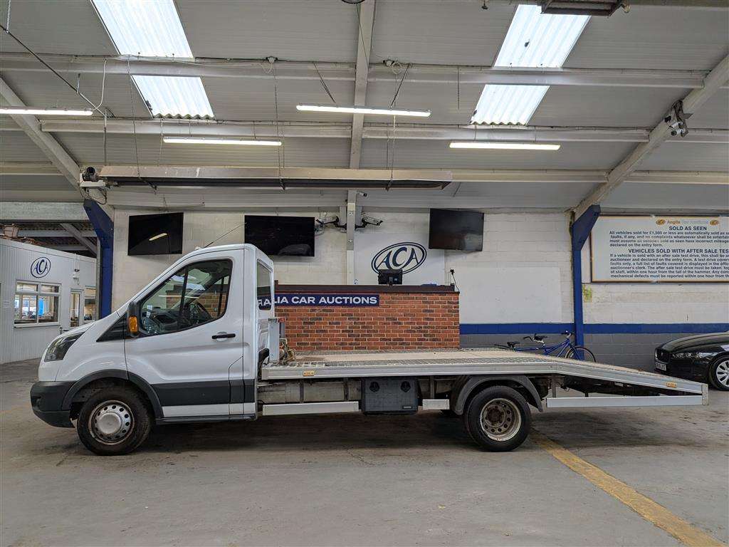 <p>2016 FORD TRANSIT 350 LWB</p>