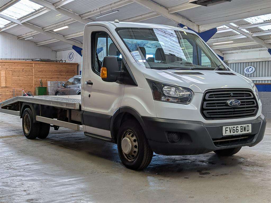 <p>2016 FORD TRANSIT 350 LWB</p>