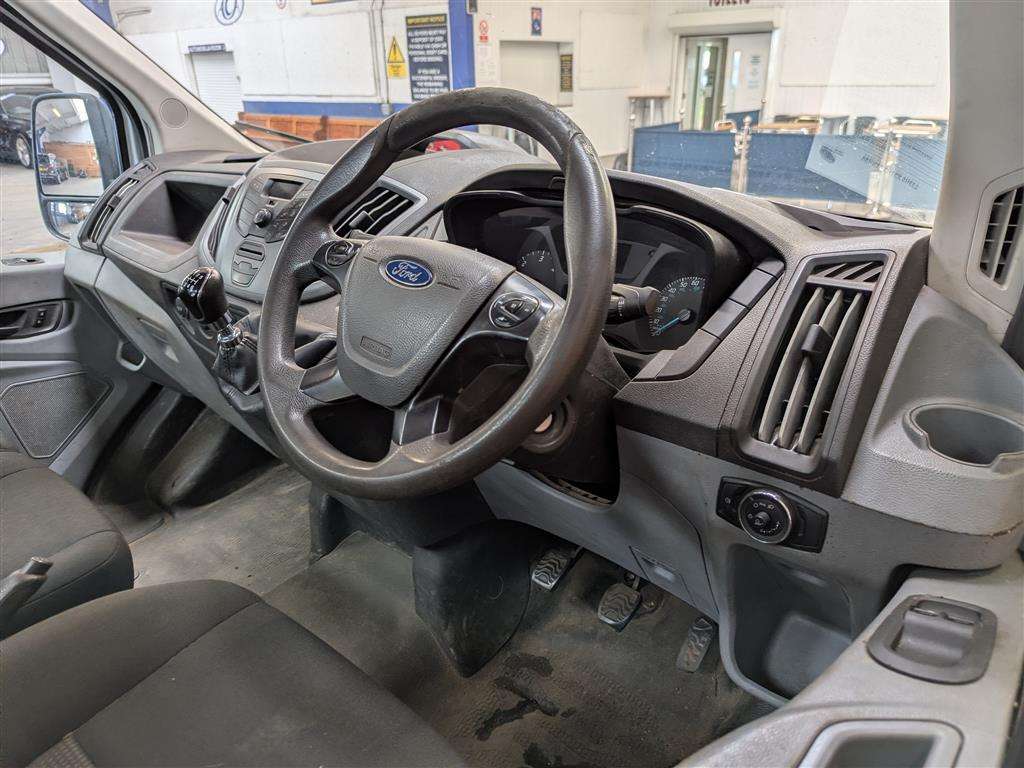 <p>2016 FORD TRANSIT 350 LWB</p>