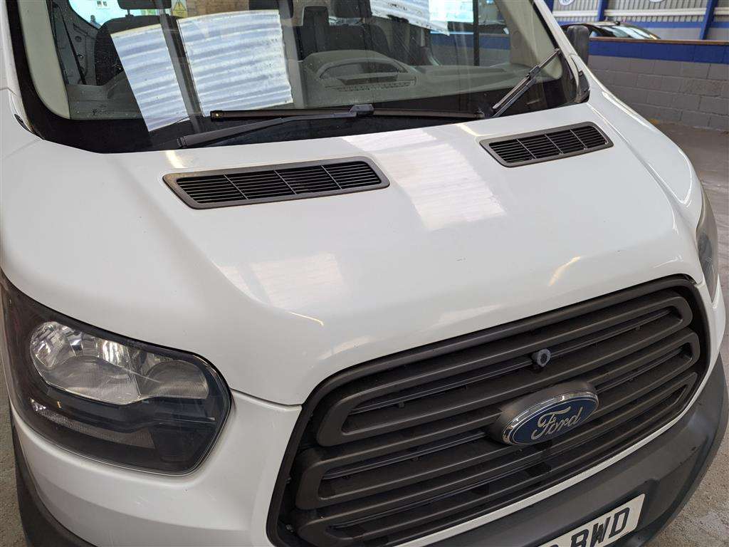 <p>2016 FORD TRANSIT 350 LWB</p>