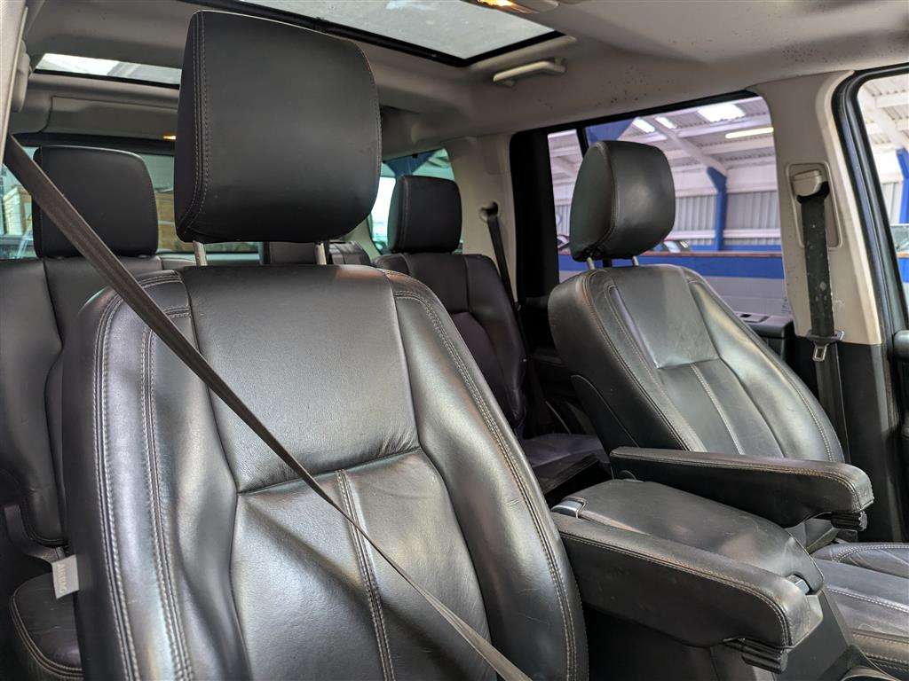 <p>2011 LAND ROVER DISCOVERY HSE SDV6 AUTO</p>