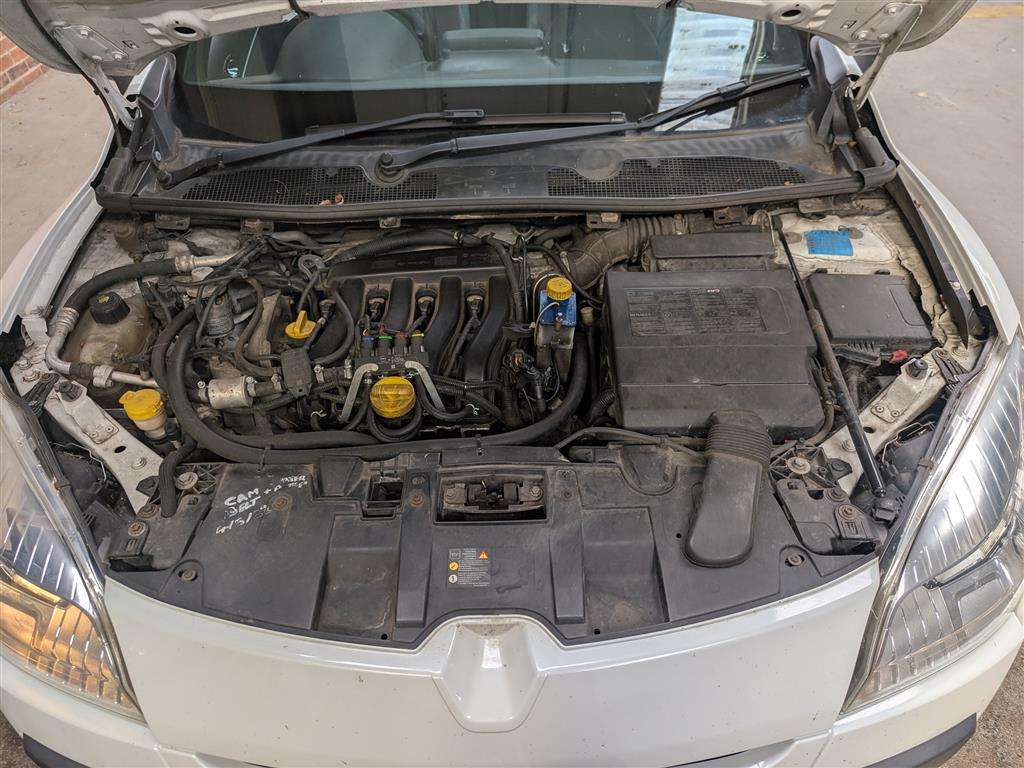 <p>2011 RENAULT MEGANE DYNAMIQUE TOMTOM V</p>