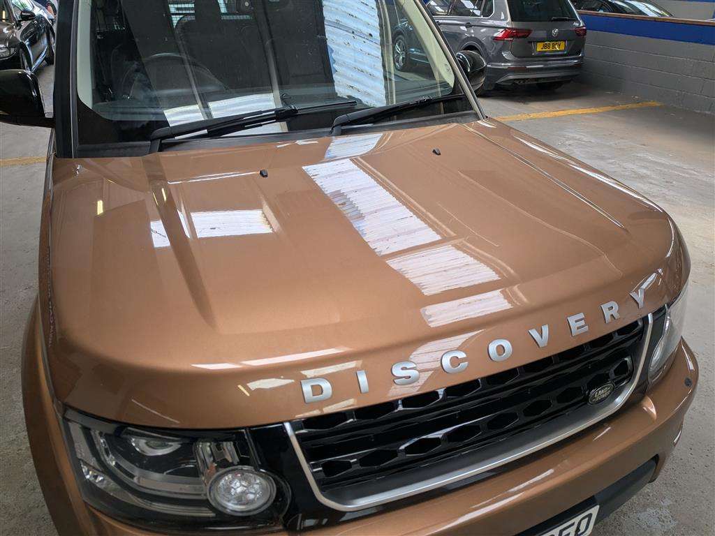 <p>2016 LAND ROVER DISCOVERY LANDMARK SDV6 A</p>